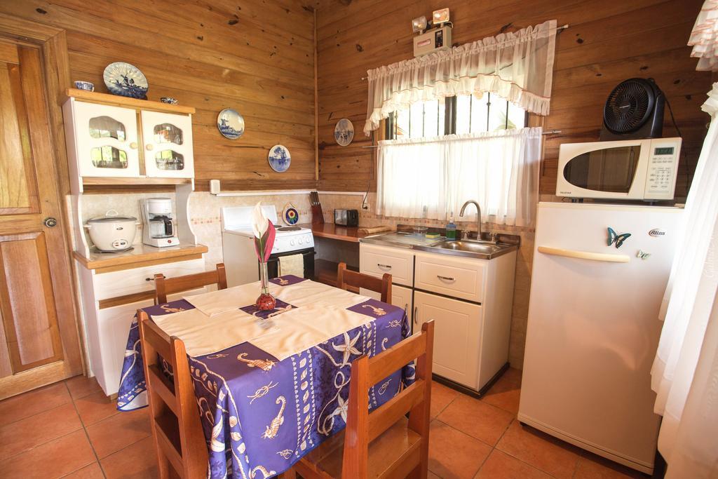 Casa Marcellino Lodge Cahuita Zewnętrze zdjęcie